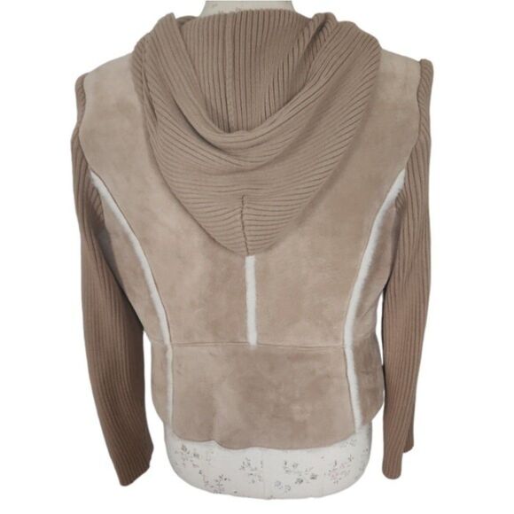 Q.U.E. Leather Suede Tan Short Jacket Open front w/ Hood & Pom Poms Size Medium - Picture 3 of 10